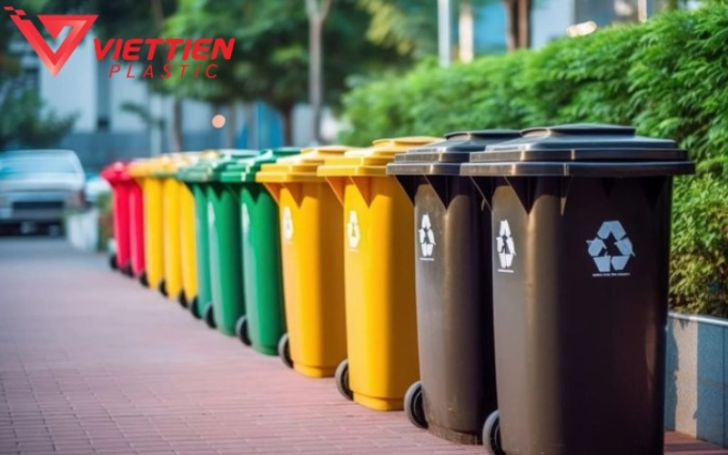 Cách lắp nắp đậy thùng rác đúng kỹ thuật