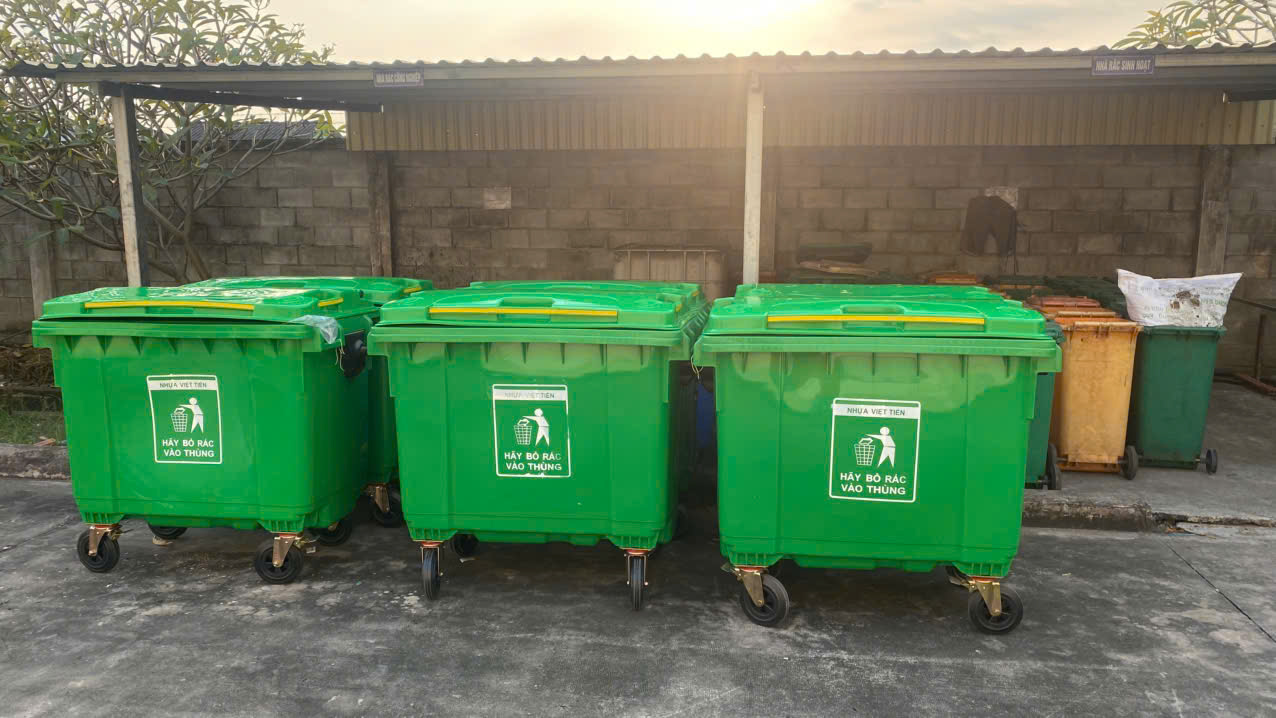 Thùng rác 660l Việt Tiến