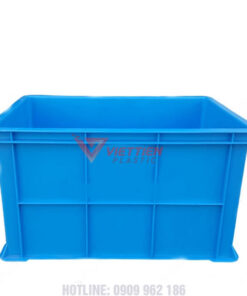 Các đường gân nhựa bao quanh thùng để tăng thêm độ bền cho thùng nhựa đặc B5