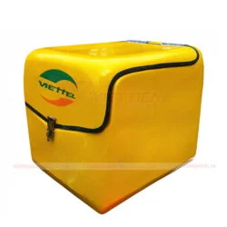 Thùng chở hàng sau xe máy màu vàng