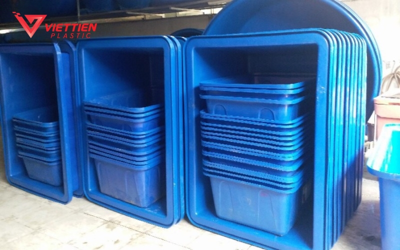 Nhựa Việt Tiến tư vấn đúng dung tích, hỗ trợ xem mẫu và giao hàng tận nơi