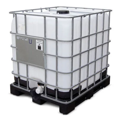 Tank đựng hoá chất vừa đảm bảo chất liệu tốt lại có khung sắt gia cố bên ngoài
