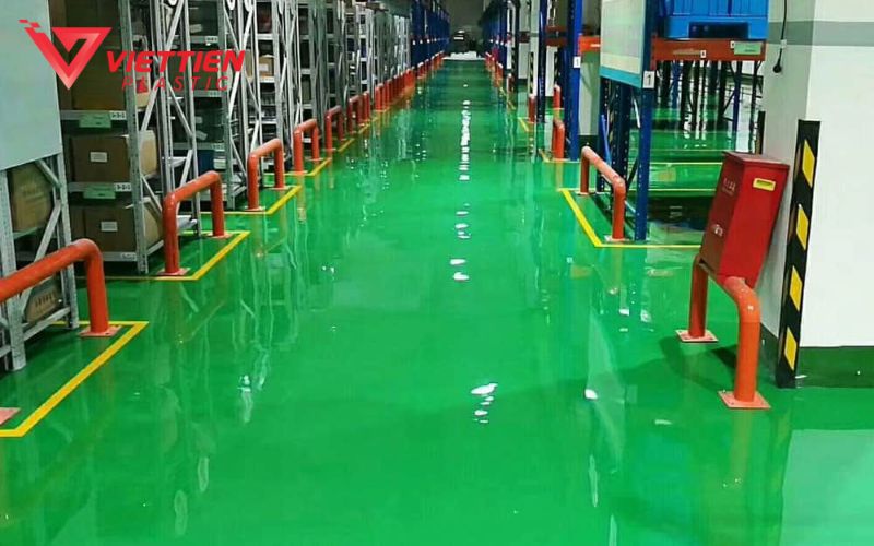 Nhựa Epoxy nổi bật với tính thẩm mỹ, độ bám dính tốt và khả năng bảo vệ bề mặt hiệu quả