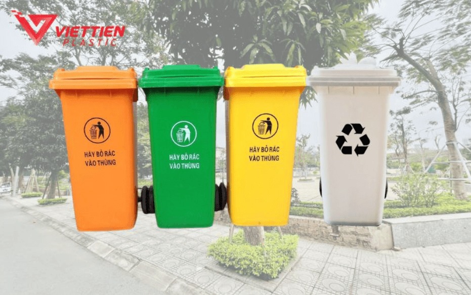 Thùng rác 120 lít với màu sắc đa dạng giúp phân loại và xử lý rác hiệu quả.