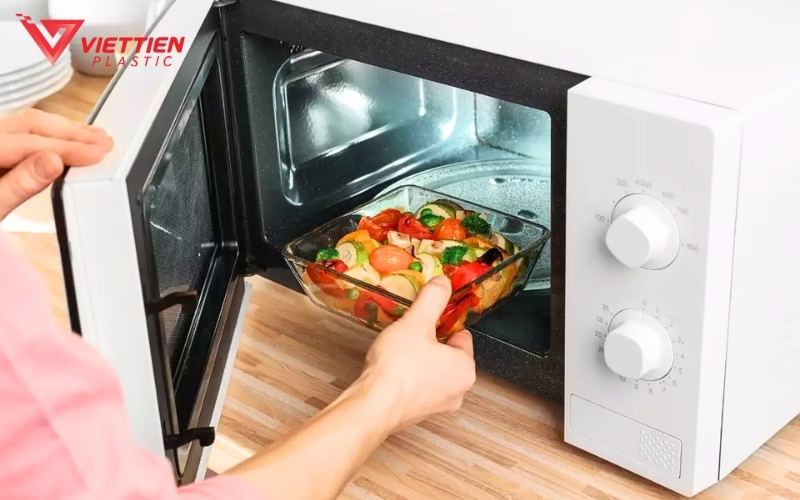 Hạn chế nhiệt, đồ nhựa cũ và thực phẩm đóng hộp