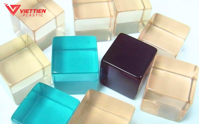 Giá tấm Acrylic thay đổi theo độ dày, xuất xứ và bề mặt