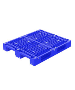 Pallet nhựa V4-1575 màu xanh dương của Nhựa Việt Tiến
