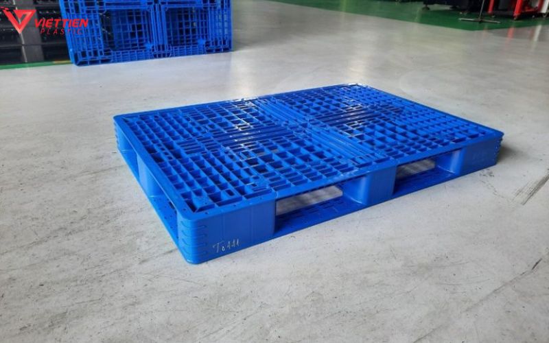 Pallet nhựa Tân Phú