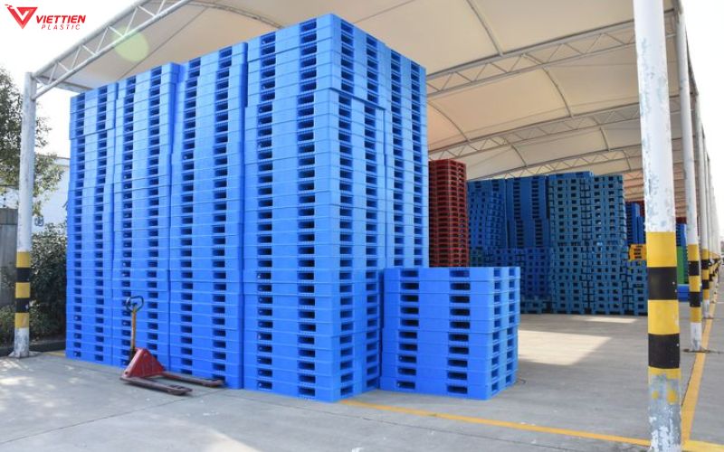 Nhựa Việt Tiến - Nhà cung cấp pallet nhựa uy tín tại Quảng Ninh