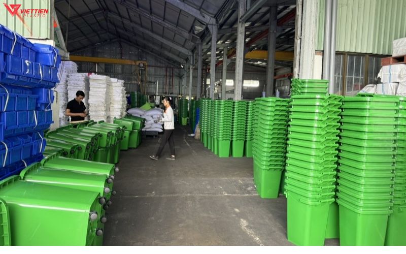 Nhựa Việt Tiến tự hào là noi cung cấp thùng rác Phú Thọ uy tín