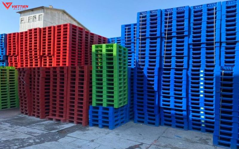 Pallet nhựa chất lượng cao tại Nhựa Việt Tiến