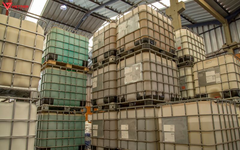 Lưu ý an toàn khi vệ sinh tank IBC theo quy định Việt Nam