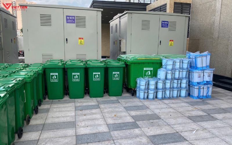 Quy trình kiểm tra và bảo trì kỹ thuật định kỳ cho thùng rác